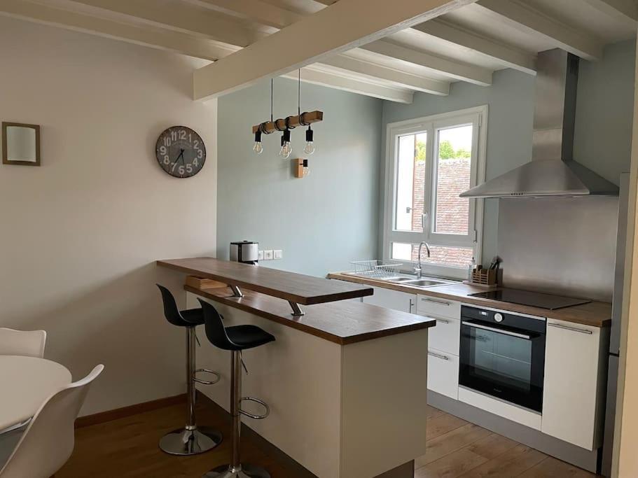 Tiny Paradise - 2 Bedrooms Apartment Montigny-sur-Loing Exterior foto