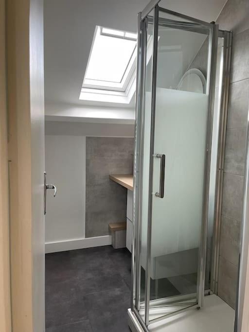 Tiny Paradise - 2 Bedrooms Apartment Montigny-sur-Loing Exterior foto